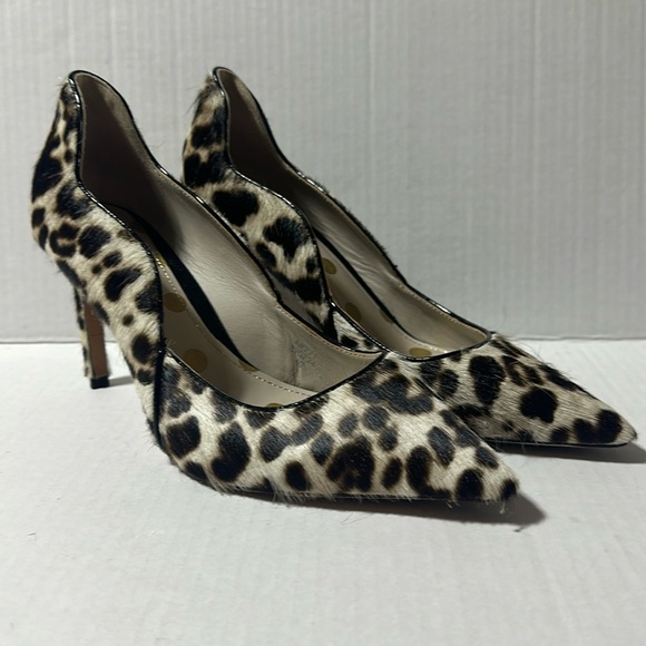 Boden Shoes - BODEN Leopard Print Pumps Court Wave Calf Hair Leather Pointed Toe